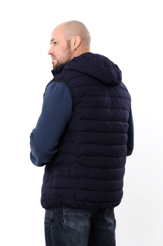 Жилетка чоловіча